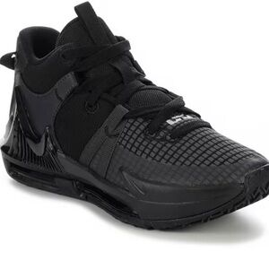NIKE BIG KID LEBRON WITNESS VII BASKETBALL SHOES size 4.5